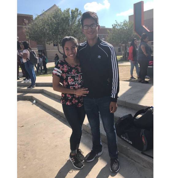 Meet your Posher, Lesly - Picture 1 of 1